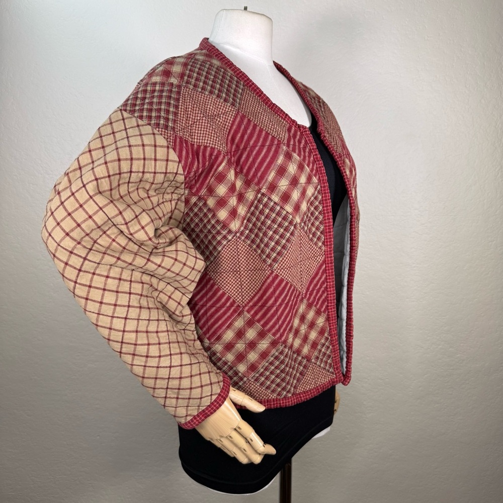 Vintage Collarless Patchwork Quilted Handmade Ope… - image 2